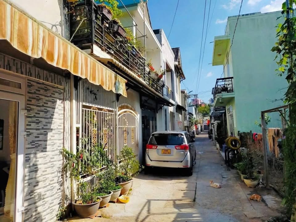 Nhà Nguyên Căn Đà Lạt 120m² - 3PN, Lữ Gia, Phường 9 - Giá 6.5 Triệu/Tháng