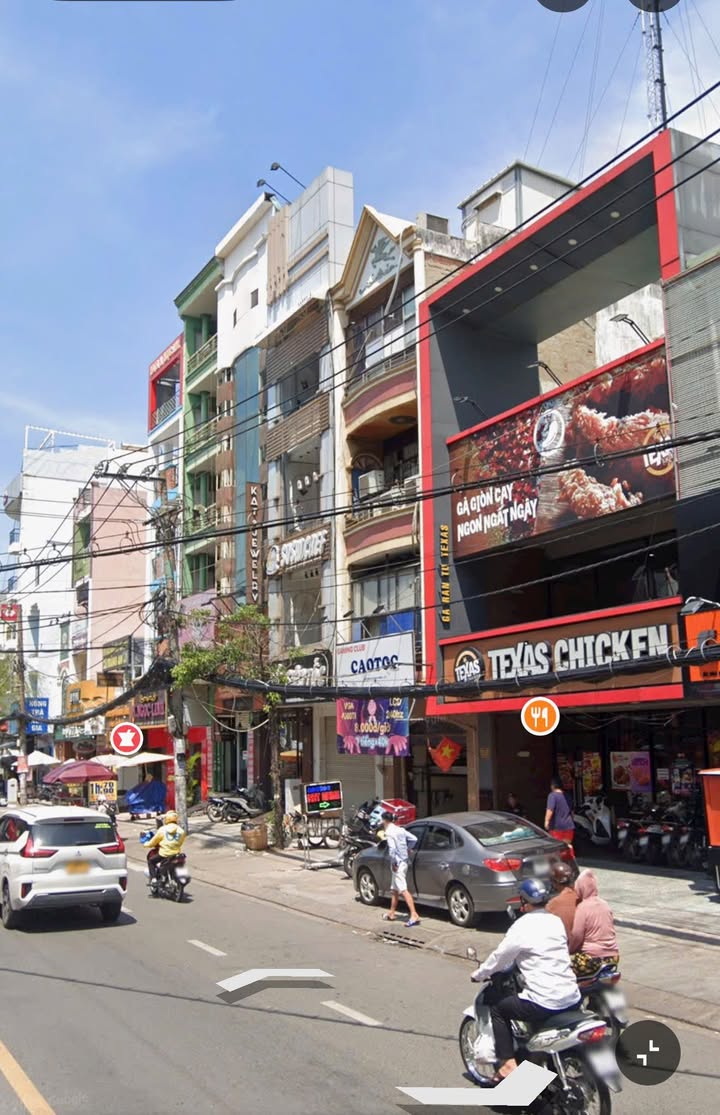 Mặt bằng Nguyễn Gia Trí Bình Thạnh 7 triệu - Mặt tiền kinh doanh!