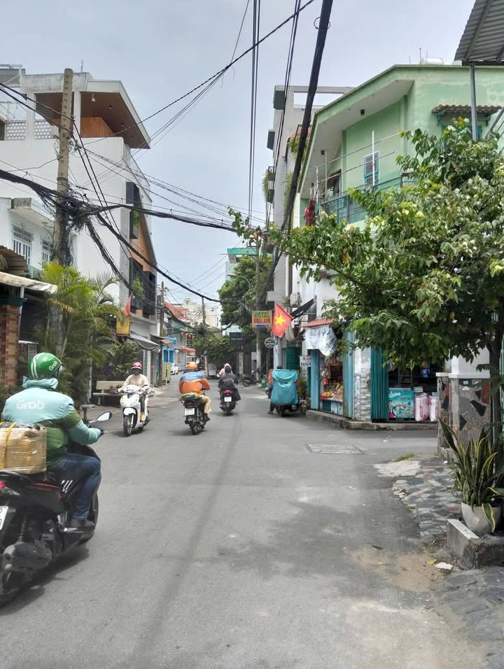 Mặt Bằng Kinh Doanh Mặt Tiền Đường Số 14, Gò Vấp - 5.3 Triệu/Tháng