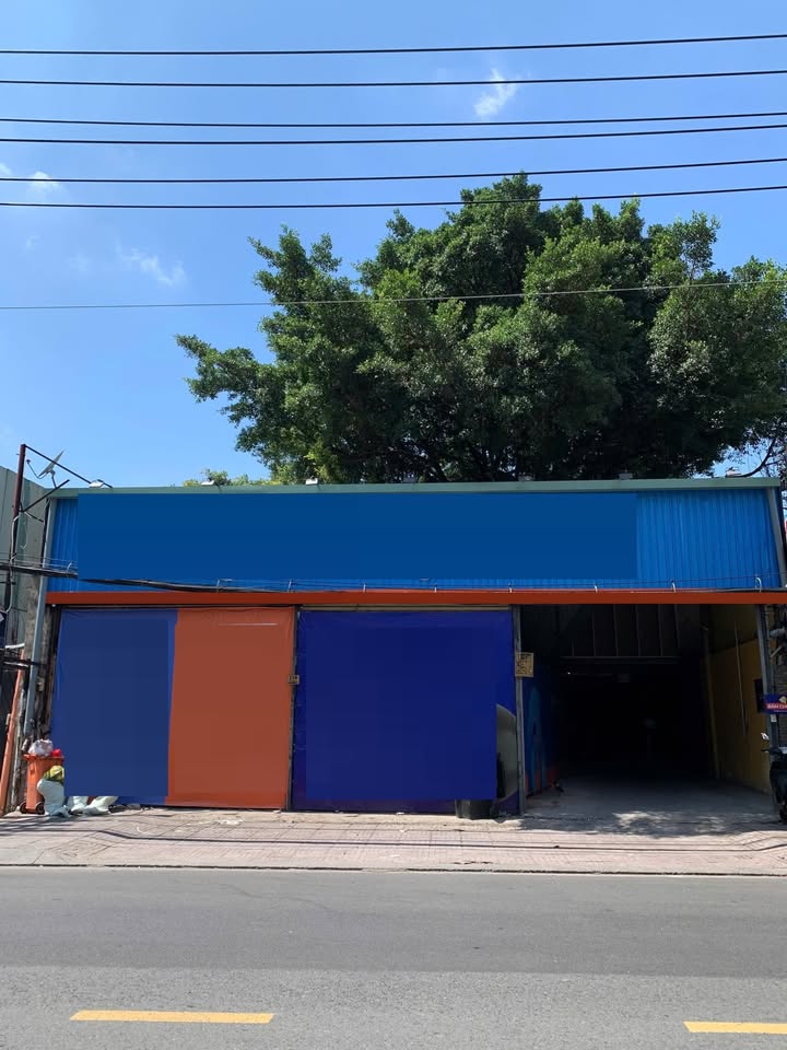 Mặt Tiền Nguyễn Xí Bình Thạnh - Sàn Trống Suốt 240m² Kinh Doanh Đa Ngành