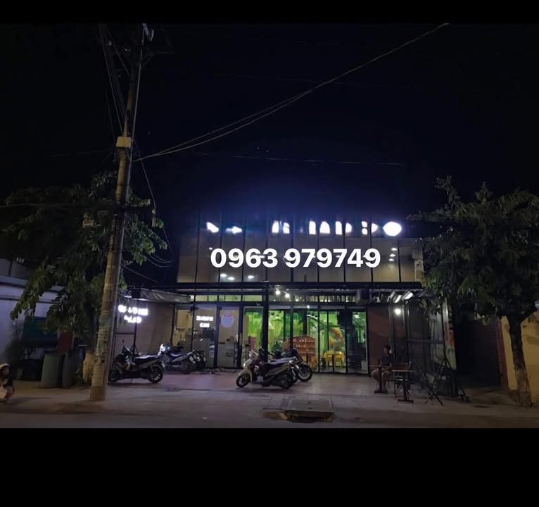 Nhà mặt tiền Dĩ An Trần Hưng Đạo 374m2/40tr - Mặt tiền KD