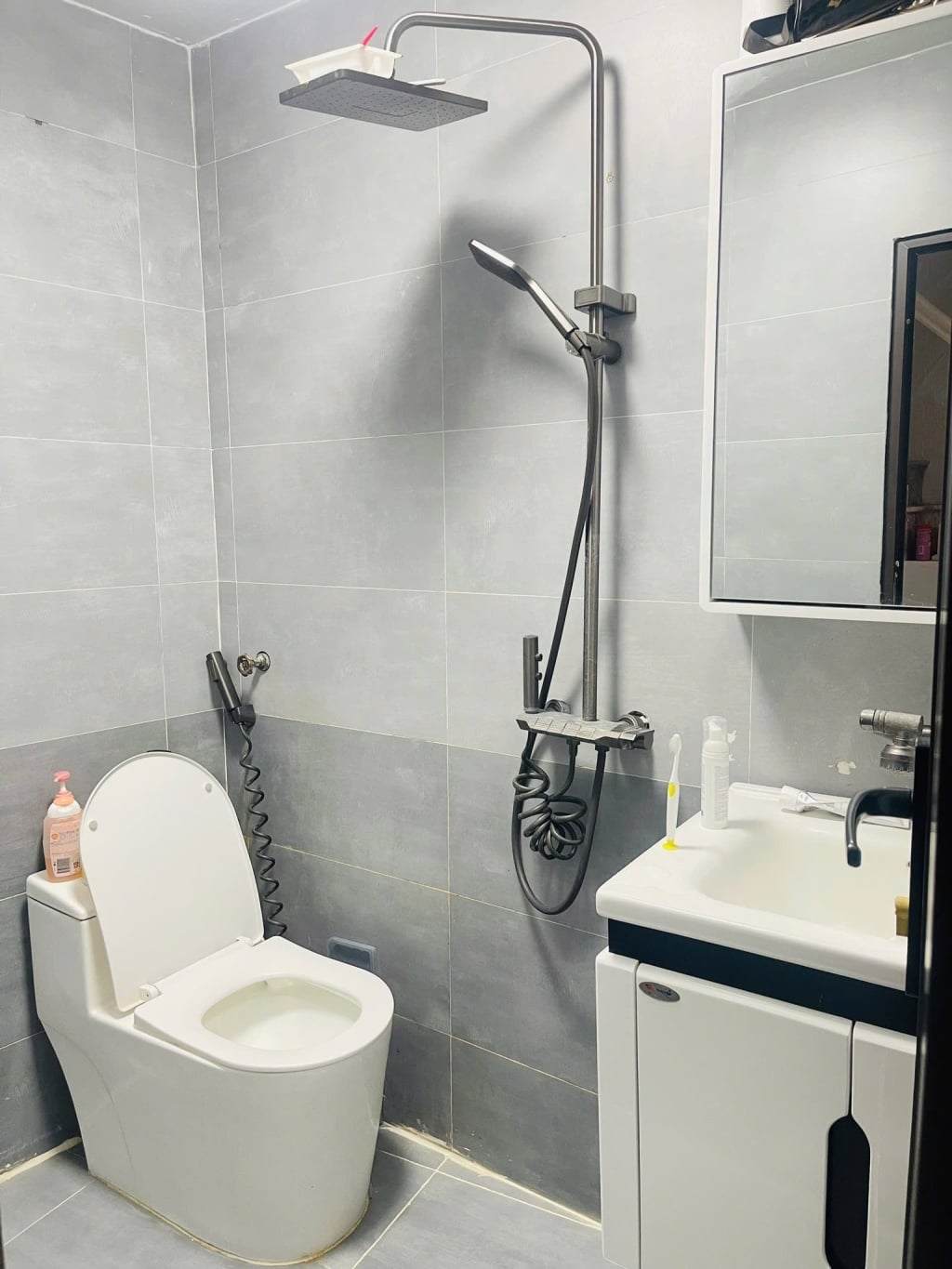 Nhà 5 Tầng Minh Khai 30m² - Sẵn Sàng Ở Ngay - Giá 5.7 Tỷ