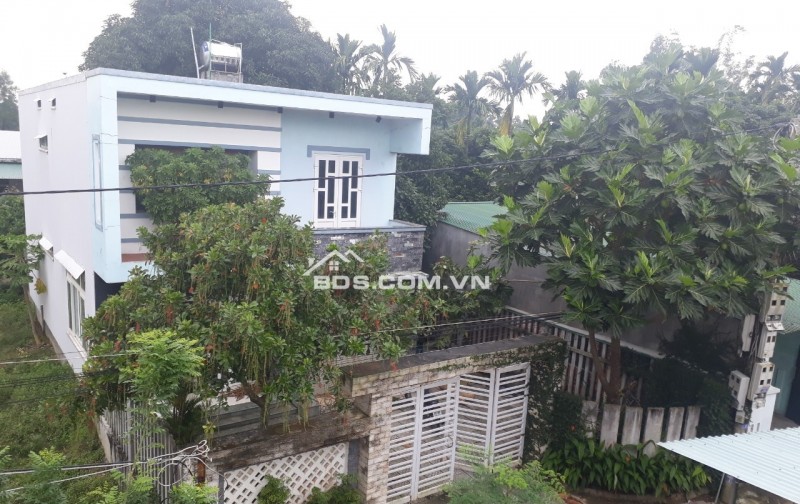 Cho thuê nhà 2 tầng 180m² hẻm ô tô Phan Bội Châu, TP Quảng Ngãi