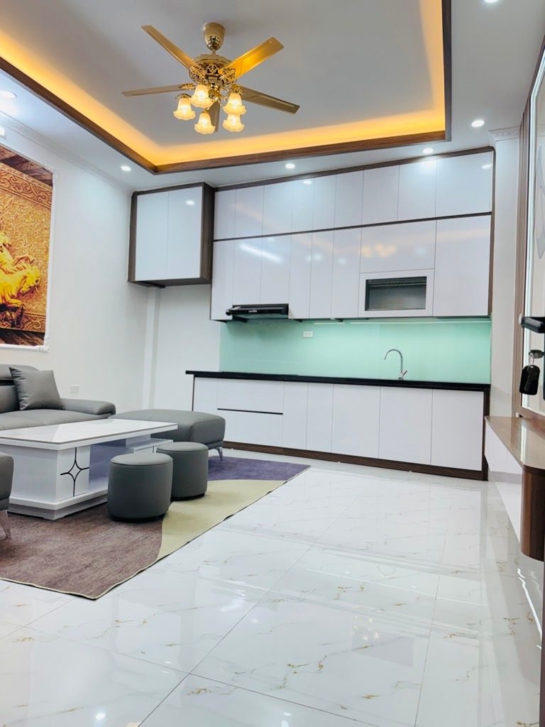 Nhà Khương Trung 32m² 5 Tầng Full Nội Thất - 30m Ra Ô Tô