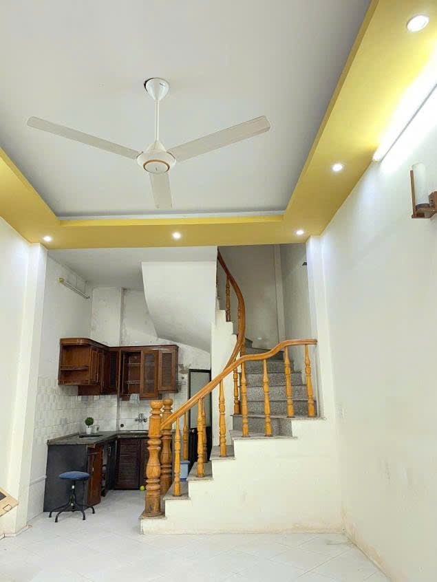 Nhà nguyên căn Ngõ 482 Kim Giang 30m² giá 10 triệu - Sẵn sàng ở ngay!