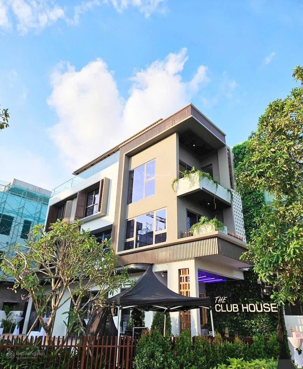 Nhà phố The Meadow Bình Chánh 105m² - Sẵn sàng bàn giao ngay!