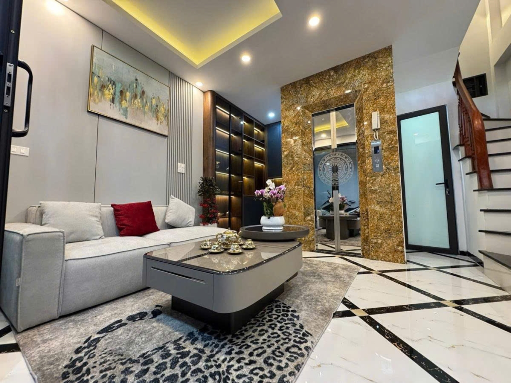 Nhà Mặt Phố Yên Hòa Lô Góc 49m² - Kinh Doanh Đỉnh Cao 28 Tỷ