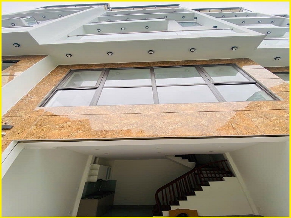 Nhà Nguyễn Phong Sắc 40m² 6 tầng - Ô tô tránh, full nội thất ở ngay!