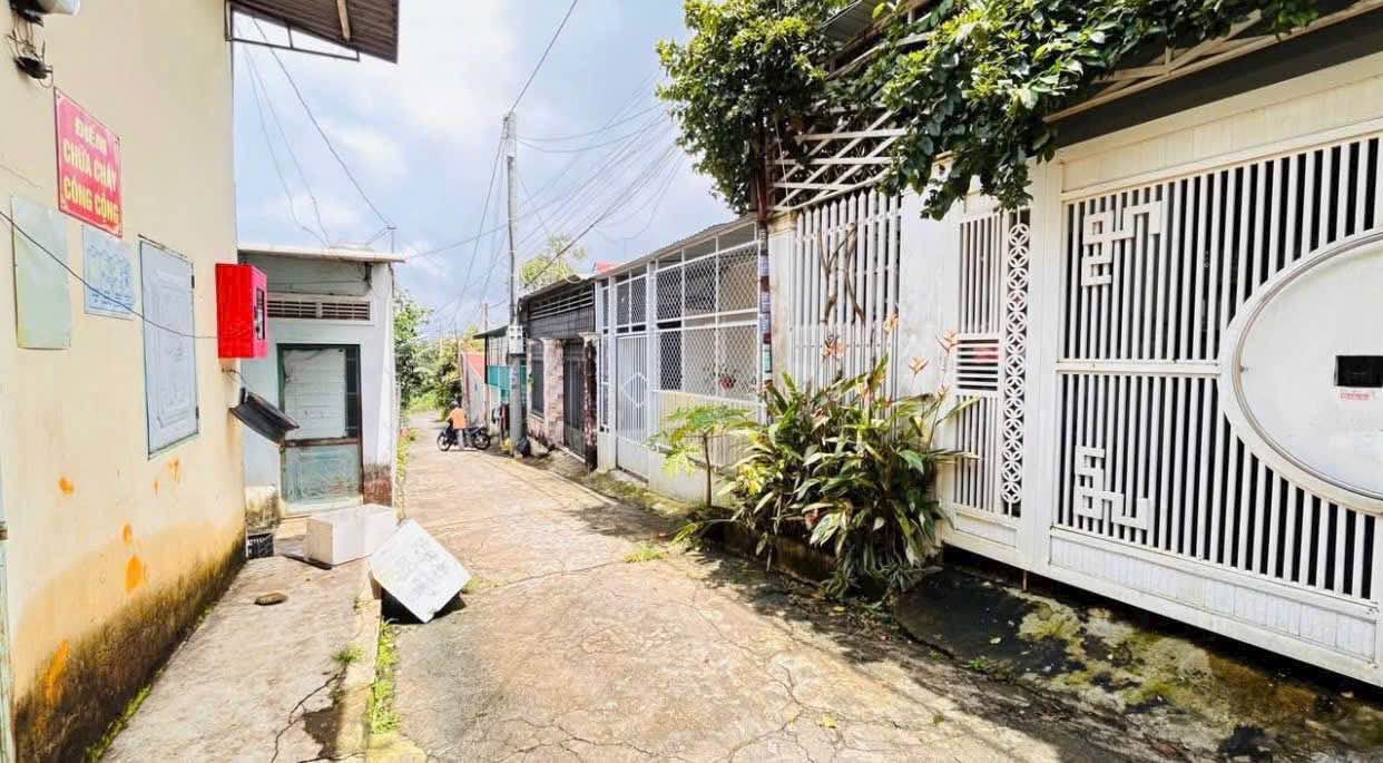 Nhà riêng Hoa Lư 114m² giá 1.65 tỷ - Ô tô vào tận nhà!