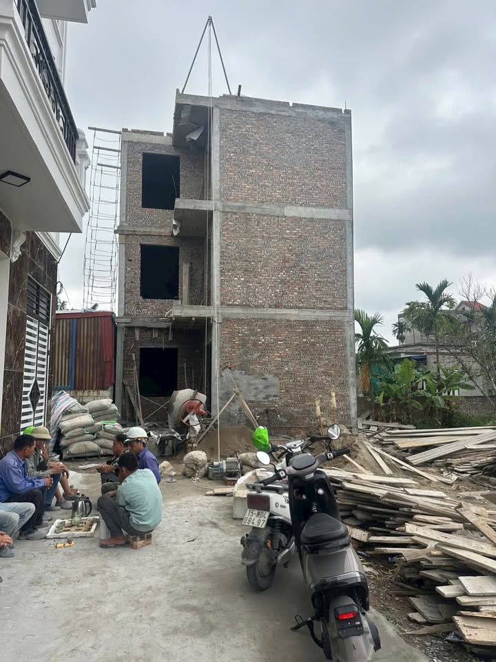 Nhà 3 tầng TDP Thắng Lợi An Hưng 50m² giá 2.15 tỷ - Sẵn sàng ở ngay!