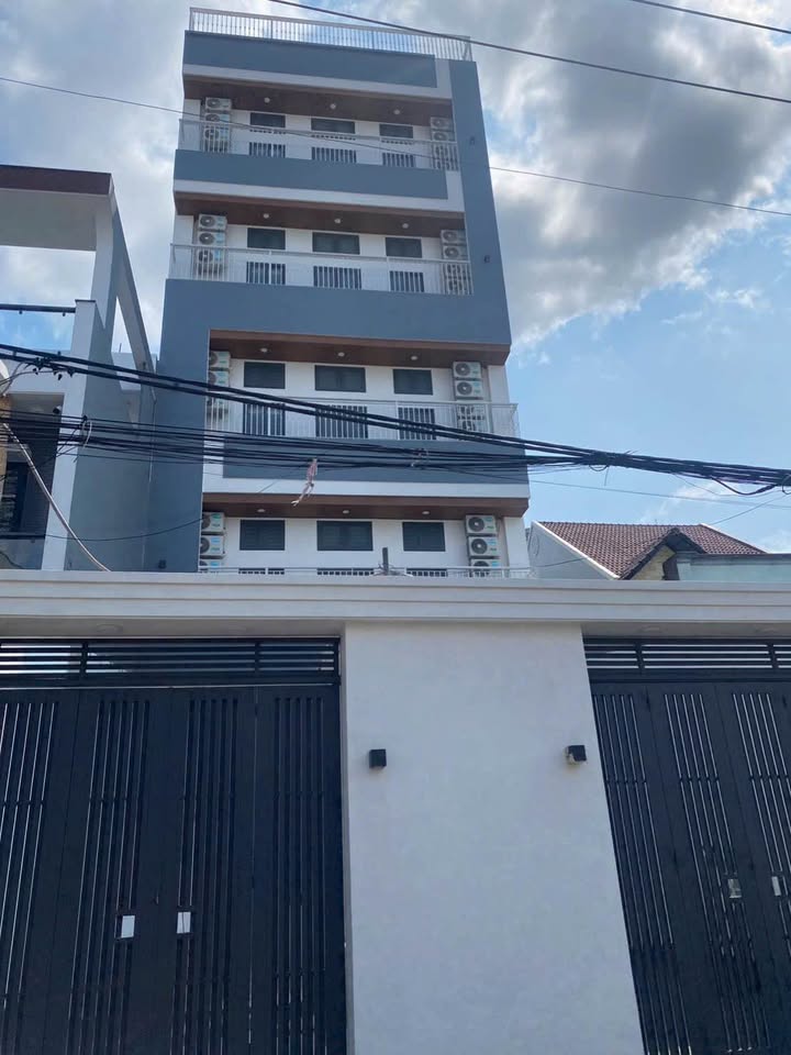 Tòa nhà CHDV Đường số 8, Thủ Đức - 35 phòng, 41 tỷ - Đầu tư sinh lời