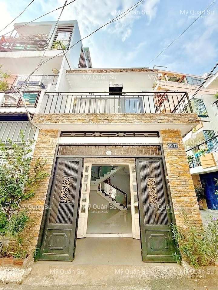 Nhà Gò Vấp 45m² 6 tỷ - Căn góc 2 mặt tiền, ô tô quay đầu!