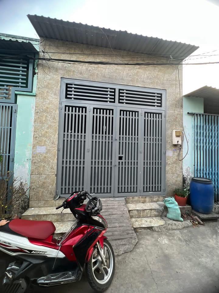 Cho thuê nhà Đường Cây Cám, Bình Tân - 64m², 2PN, Hẻm 5m