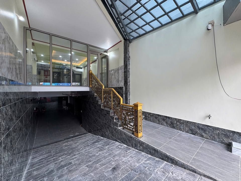 Nhà Phố Mặt Tiền Cộng Hòa Tân Bình 6 Tầng - KD Đa Ngành