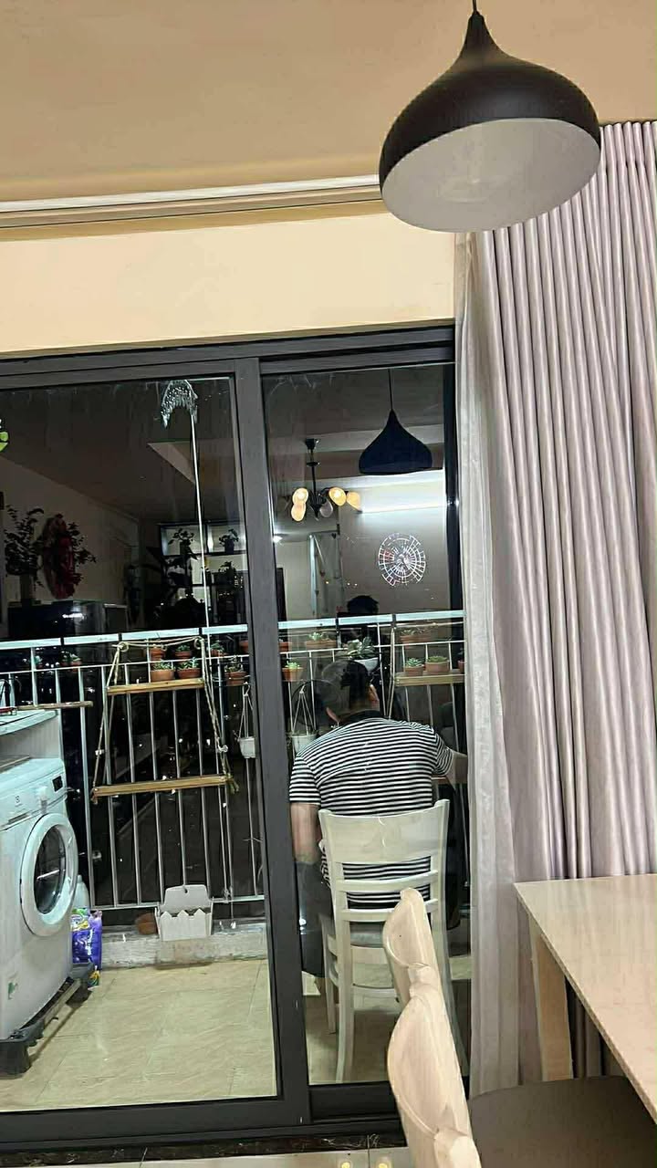 Cho thuê căn hộ 2PN, Tòa B Lideco Hạ Long - Giá 6 triệu/tháng