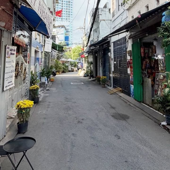 Nhà 14m² Hẻm Xe Hơi Kênh Tân Hóa, Tân Phú - Sổ Riêng, Giá 2.x Tỷ