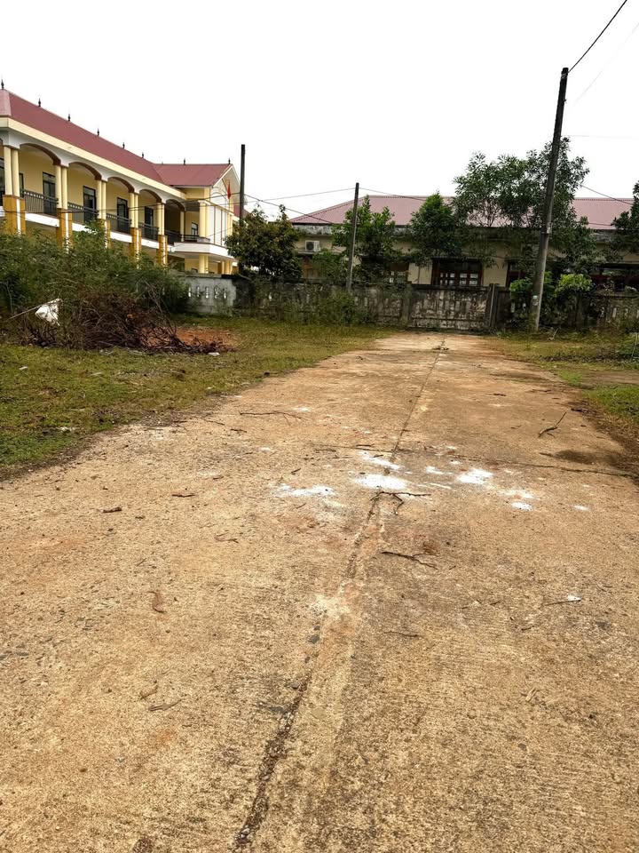 Đất nền 275m² Gio Linh - Sổ đỏ chính chủ, Giá chỉ 1 tỷ!