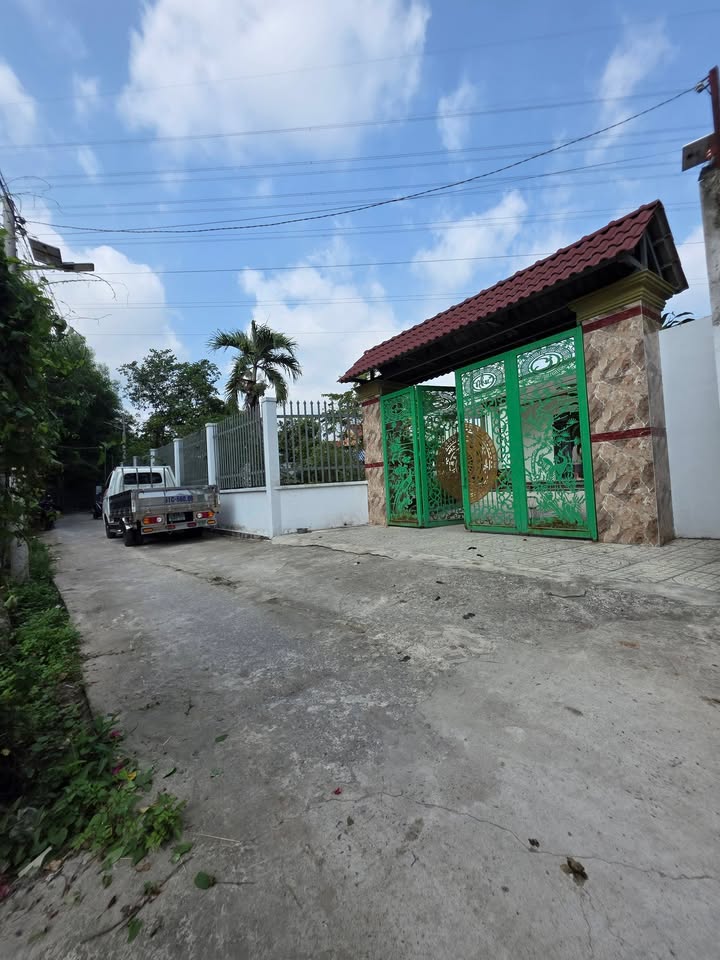 Biệt thự vườn 935m² Thái Hòa, Tân Uyên - 4PN, Hướng Đông Nam, Giá 9 Tỷ