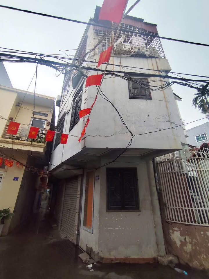 Nhà Mặt Ngõ Chu Văn An 20m² (3 Tầng) - Kinh Doanh Đỉnh Cao, Giá Chỉ 1.6 Tỷ