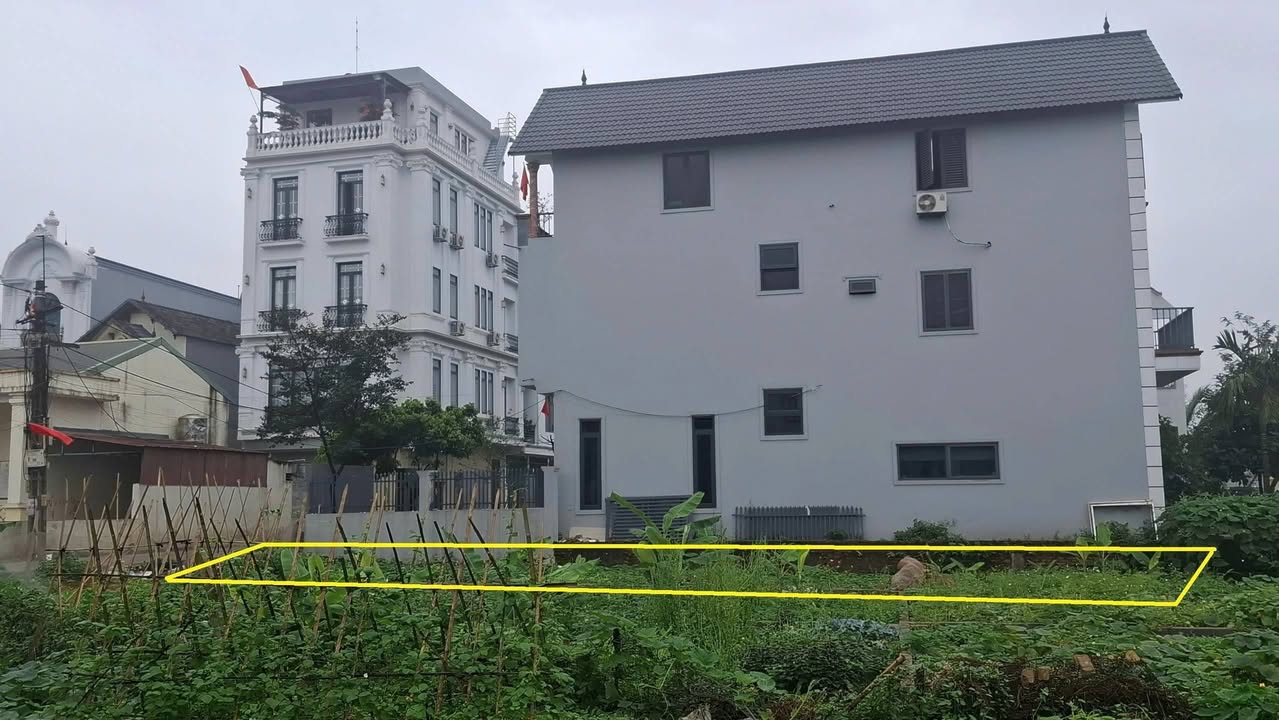 Đất nền Tốt Động Chương Mỹ 98.3m² - Sổ đỏ chính chủ, bán gấp!