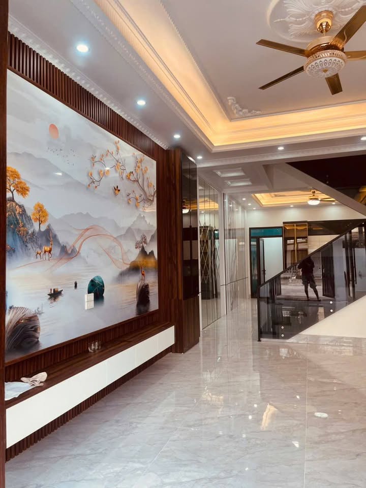 Nhà riêng Phường Bích Đào 100m² giá 7 tỷ - Ô tô vào tận nhà!