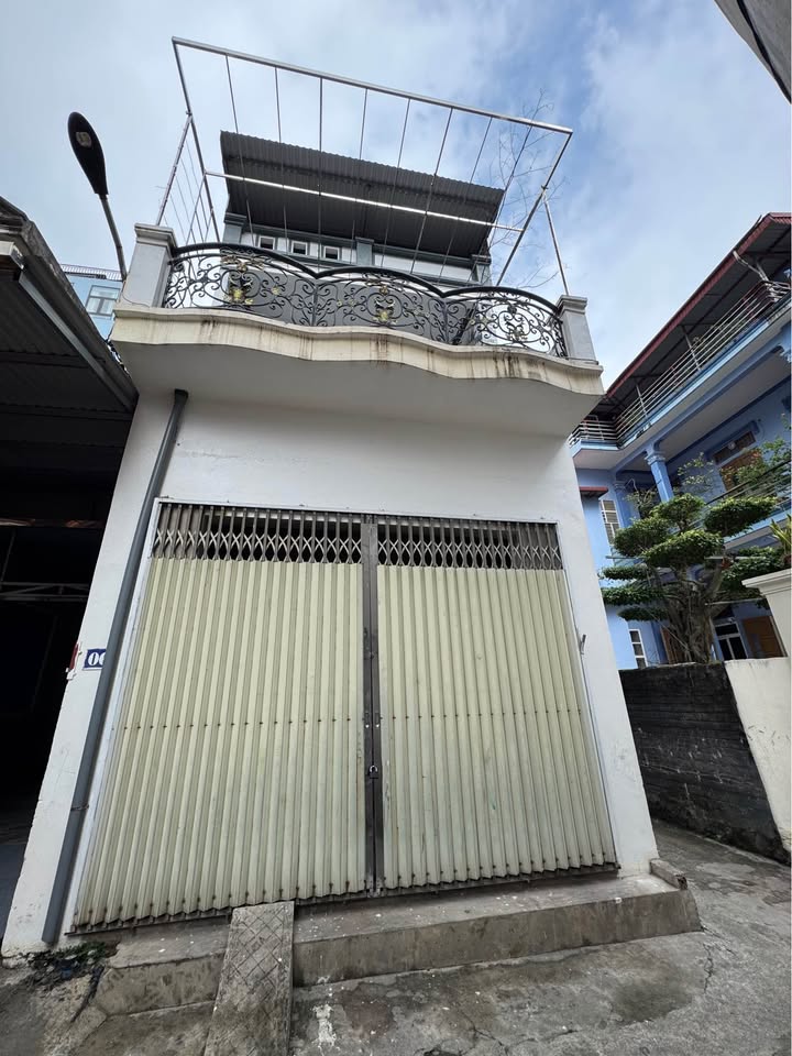 Nhà 3 Tầng Căn Góc Ngõ Đinh Điền, Hoa Lư - 89.8m² Sổ Hồng Sẵn Sàng