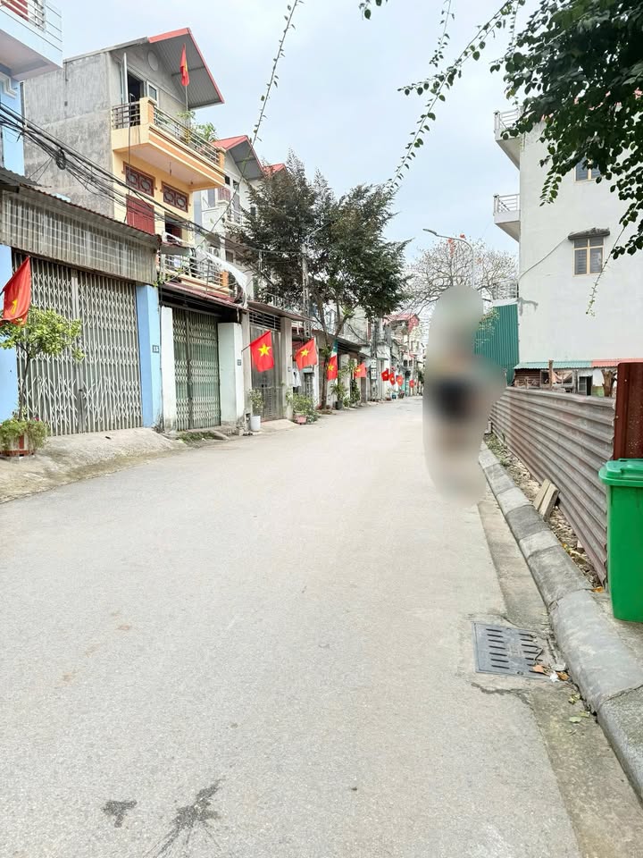 Đất nền KĐT Phía Nam, Bắc Giang 71m² - Sổ đỏ chính chủ, tặng nhà C4!