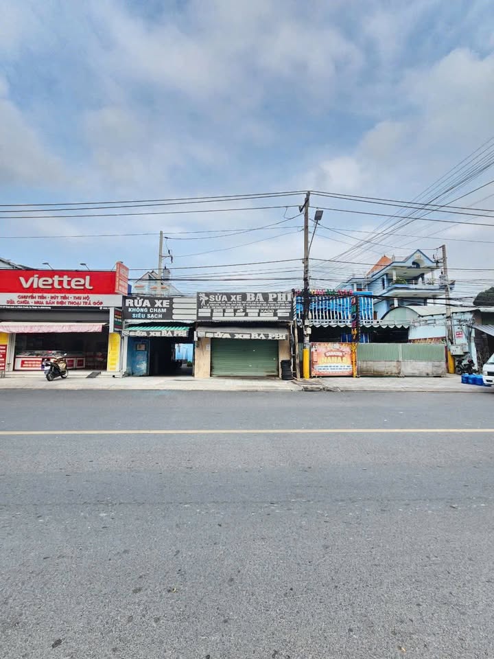 Nhà Phố ĐT746 Thuận An 167.8m² - Mặt tiền kinh doanh sầm uất!