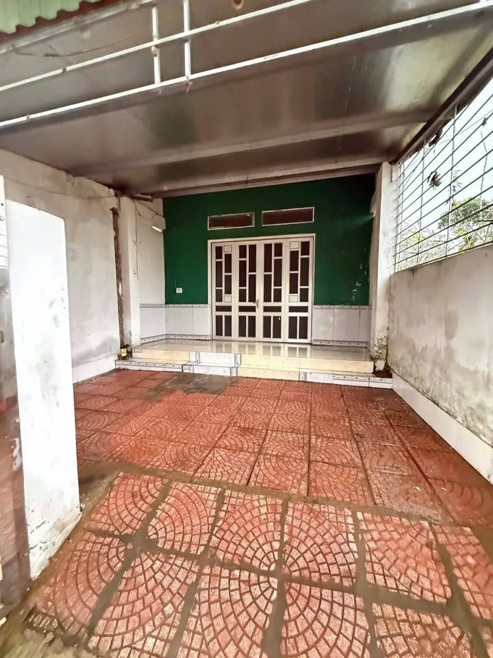 Nhà Cấp 4 An Tường, Tuyên Quang 164.7m² chỉ 1.x tỷ - Giá tốt hiếm có!