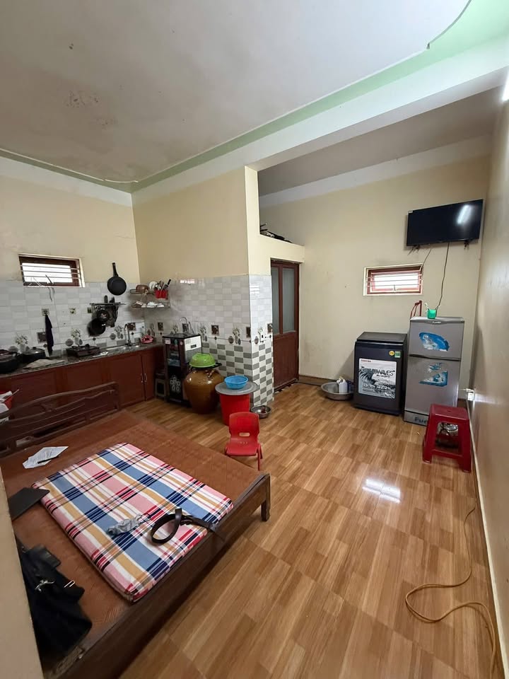 Nhà Mái Bằng Kiên Cố 74m² - Thị Trấn Tiên Lãng, Hải Phòng - Giá 1.5 Tỷ