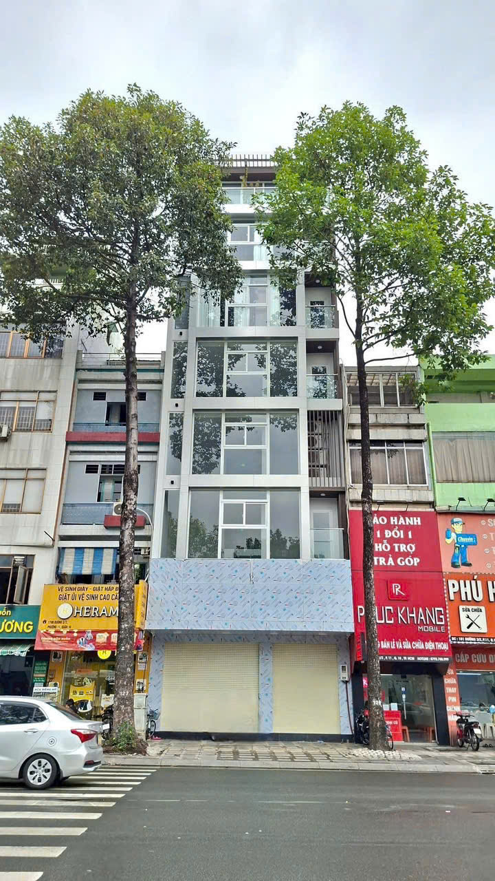 Nhà Phố Ba Tháng Hai Q10 49m² - Mặt Tiền Kinh Doanh Đắc Địa!