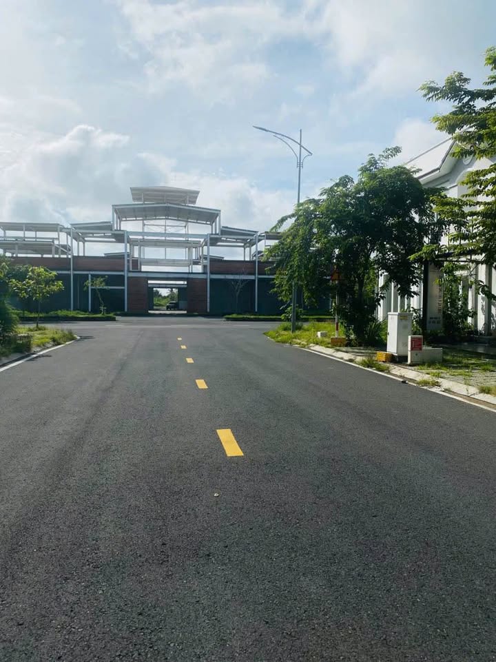 Nhà nguyên căn Phường 4, Trà Vinh 2PN 2WC - Giá tốt hiếm có 4 triệu/tháng!