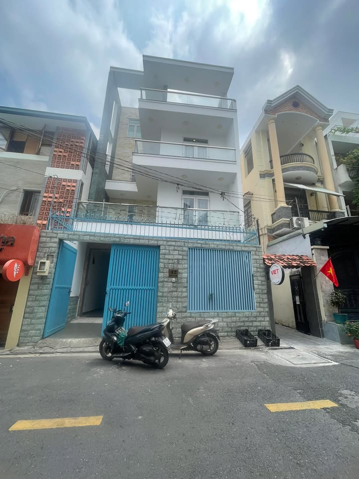 Nhà Mặt Tiền Nguyễn Bá Huân Thảo Điền - 205m² Kinh Doanh Đỉnh Cao