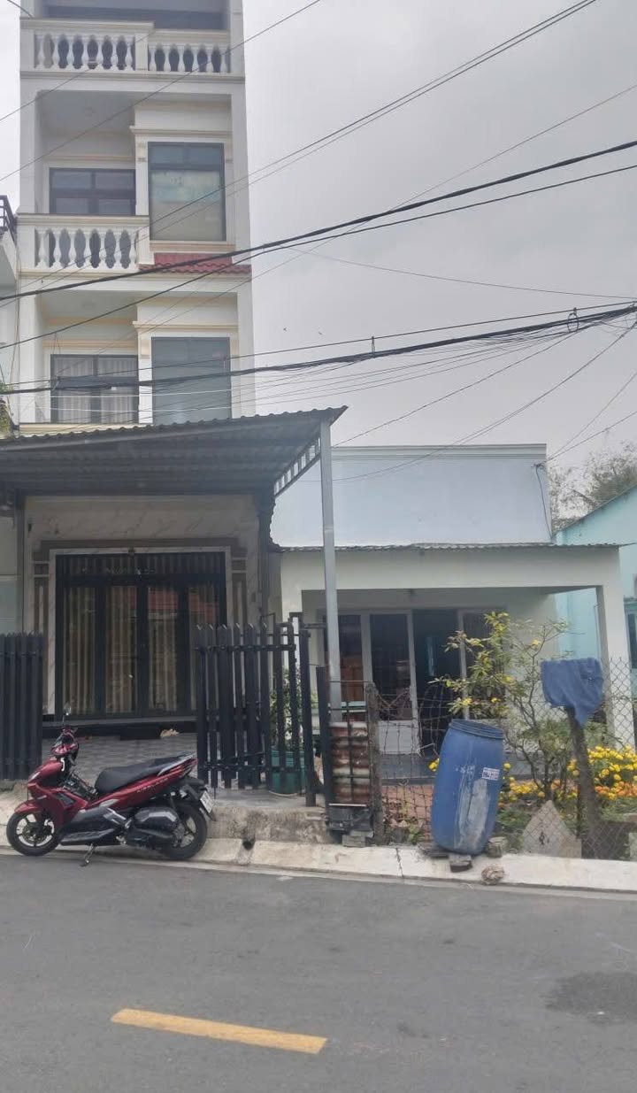 Nhà phố Thị trấn Củ Chi 75.6m² - 4 tỷ - Sẵn sàng ở ngay!