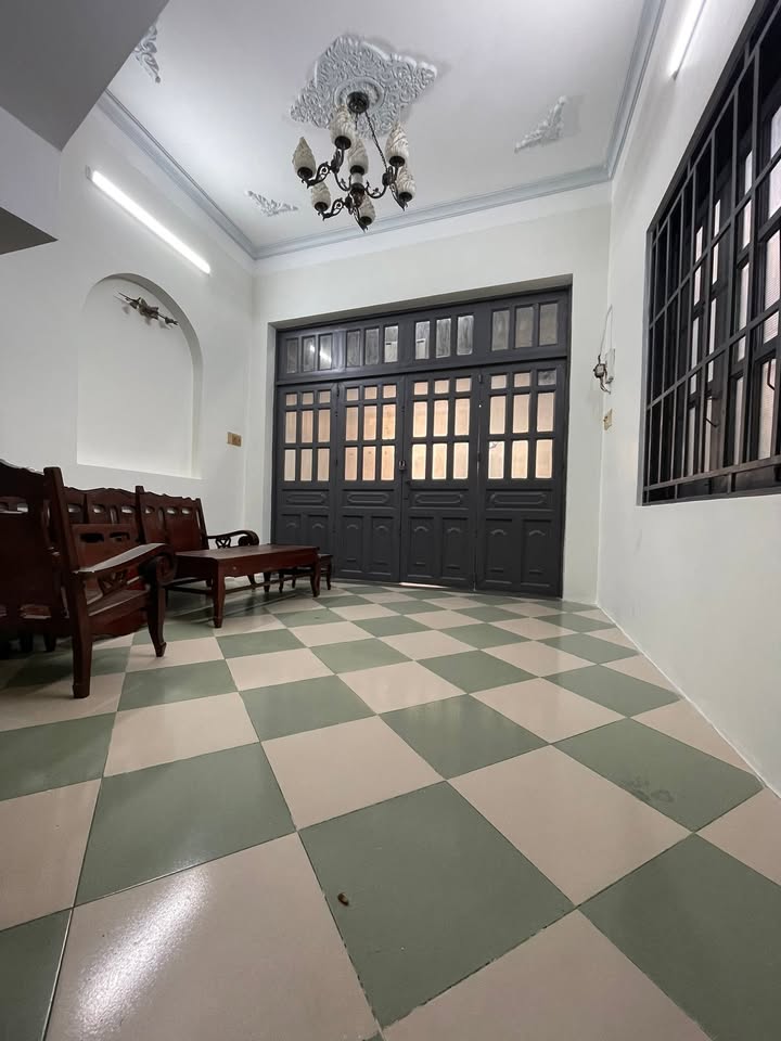 Nhà Thủ Đức 90m² Phước Long B - Ô tô vào tận nhà, sổ hồng riêng!