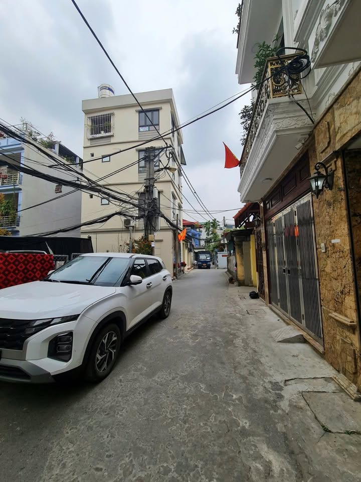 Nhà mới 6 tầng Cổ Nhuế - 37.6m² - Giá 7.x Tỷ - Gần Phạm Văn Đồng