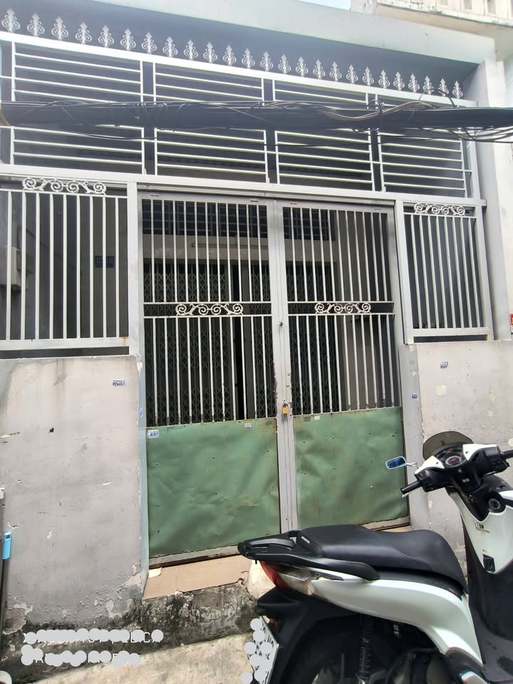 Nhà Âu Cơ Quận 11: 52.5m² - 3PN, Hẻm 3m - Giá 5.7 Tỷ TL