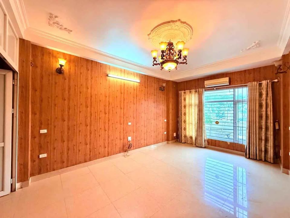 Bán Gấp Biệt Thự Liền Kề Mặt Phố Đại Từ, Hoàng Mai - 58m² x 5 Tầng - Kinh Doanh Sầm Uất