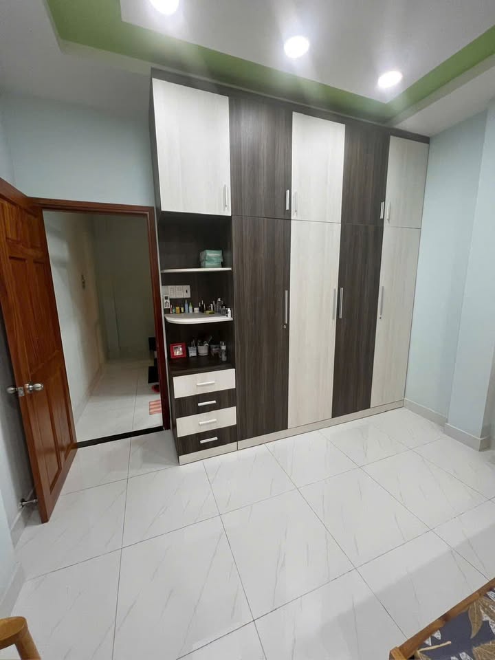 Nhà riêng Quận 11, 46.6m² - Ô tô vào tận nhà, sẵn sàng ở ngay!