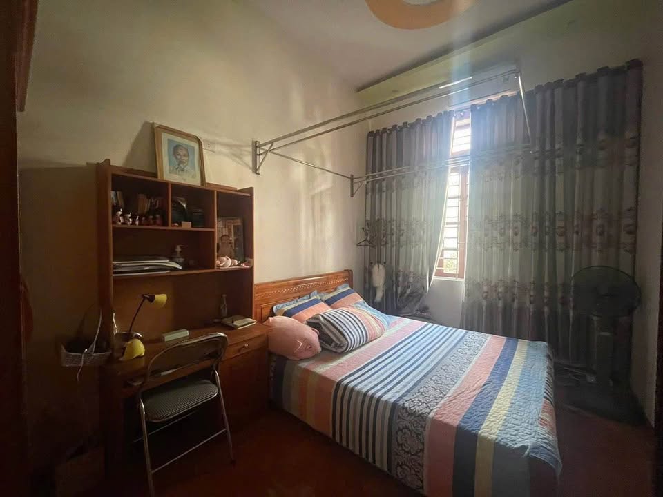 Nhà riêng Hoàng Văn Thụ 69.5m² - Ô tô tránh nhau, sẵn sàng ở ngay!