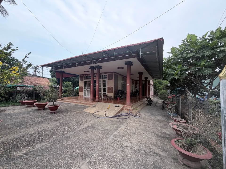 Đất nền Gò Dầu, Tây Ninh 1211m² giá 3 tỷ - Sổ đỏ chính chủ!