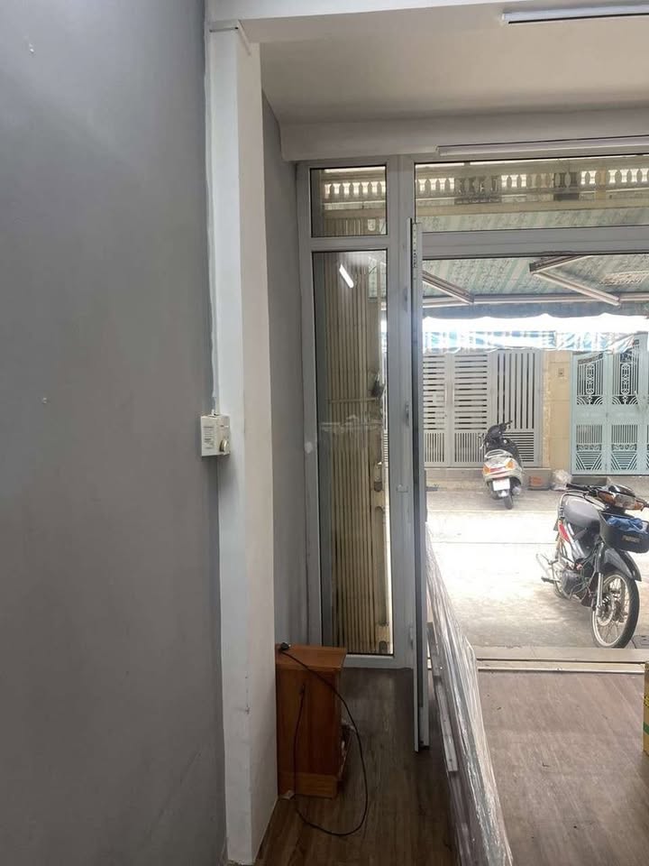 Nhà Nguyên Căn Nguyễn Cảnh Chân Q1 30m² - Ô tô vào tận nhà!
