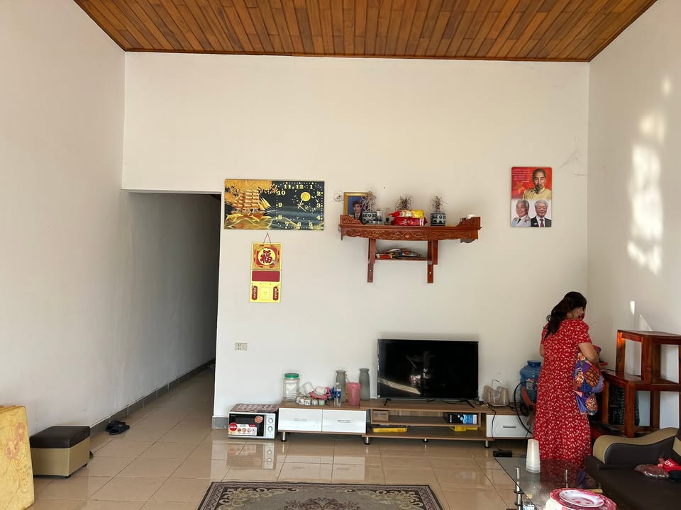 Nhà cấp 4 km11 Bản Phiệt 92m² - Sẵn sàng ở ngay!