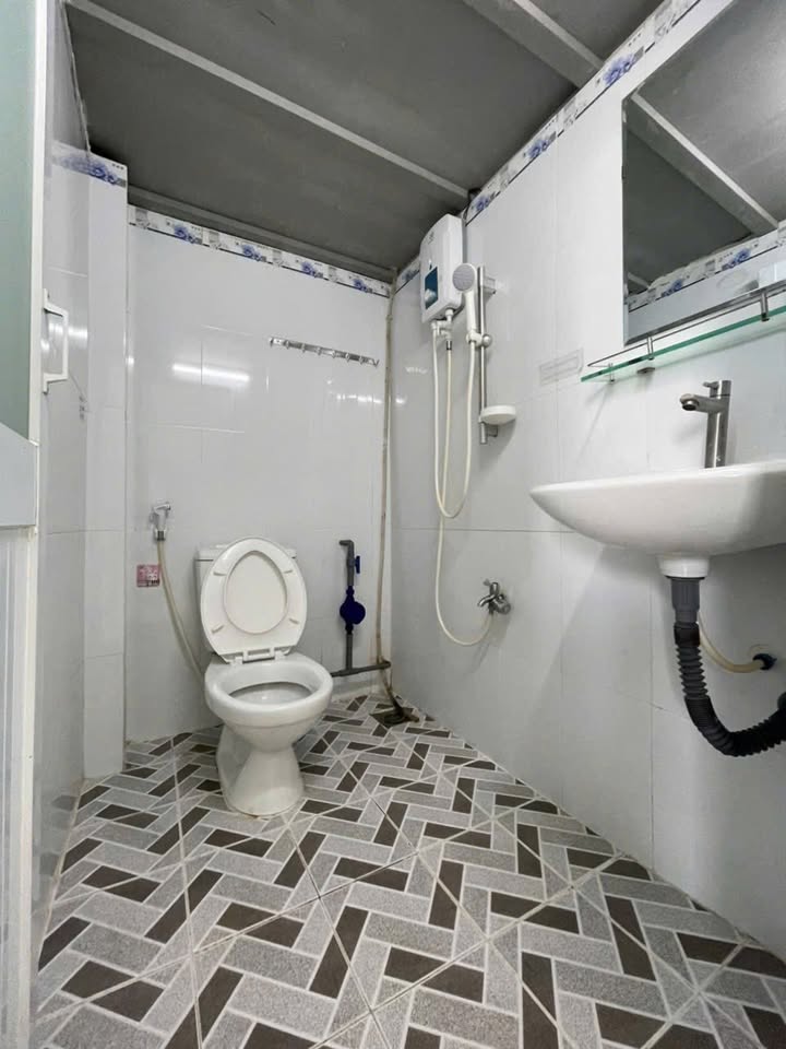 Nhà Nguyên Căn Gò Vấp 3 Triệu - Thoáng Sáng, WC/Bếp Riêng