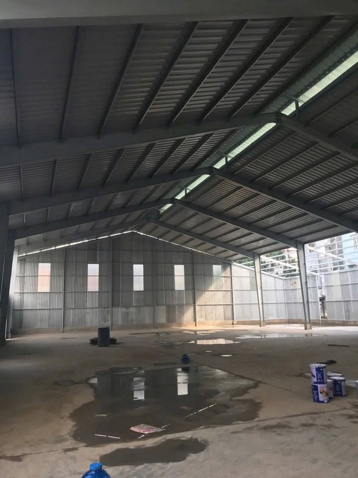 Cho thuê Kho Xưởng Gò Vấp 1000m² - Container Ra Vào Thoải Mái