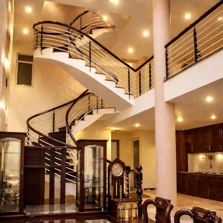 Nhà Mặt Tiền Quận 12 140m² Giá 22 Triệu - Mặt Tiền Kinh Doanh Đắc Địa!