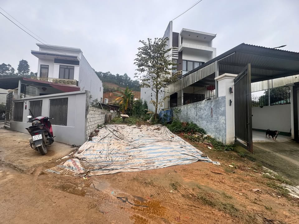 Đất Nền Yên Bái - 135m² Full ODT - Hướng Đông Nam Mát Mẻ