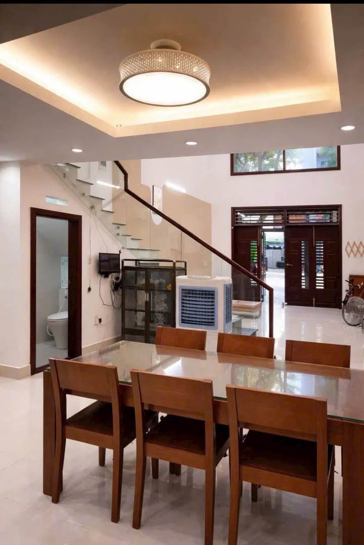 Nhà phố Lê Văn Hữu, Đà Nẵng 100m² - Mặt tiền kinh doanh đắc địa!