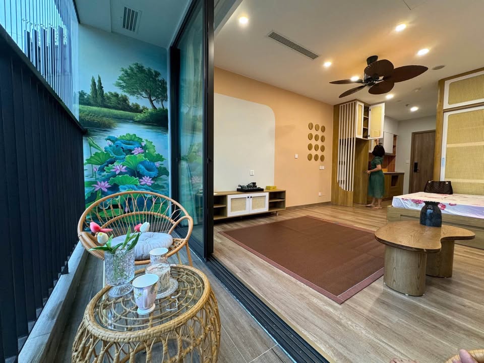 Cho thuê Căn hộ Studio Onsen Ecopark - View Hồ Thiên Nga, Nội thất đủ