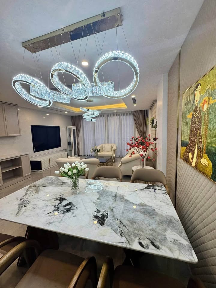 Nhà Mặt Tiền Đội Nhân 60m² (9 Tầng, Thang Máy) - Giá 39 Tỷ, Ba Đình